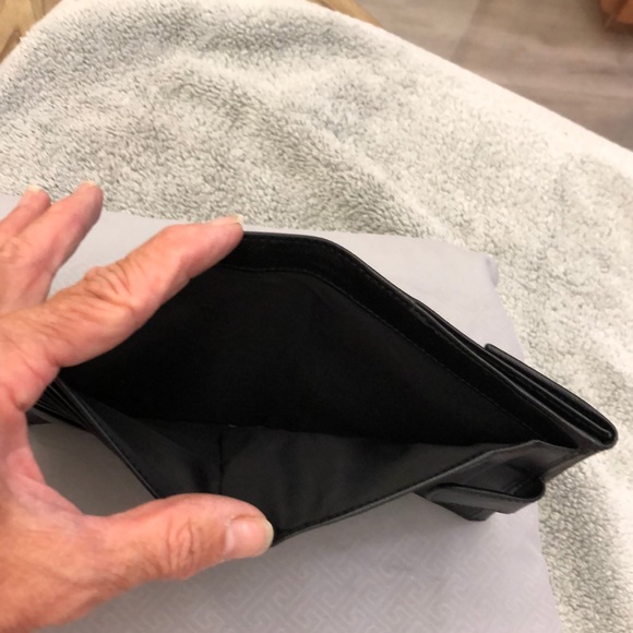 Prada wallet - Picture 3 of 8